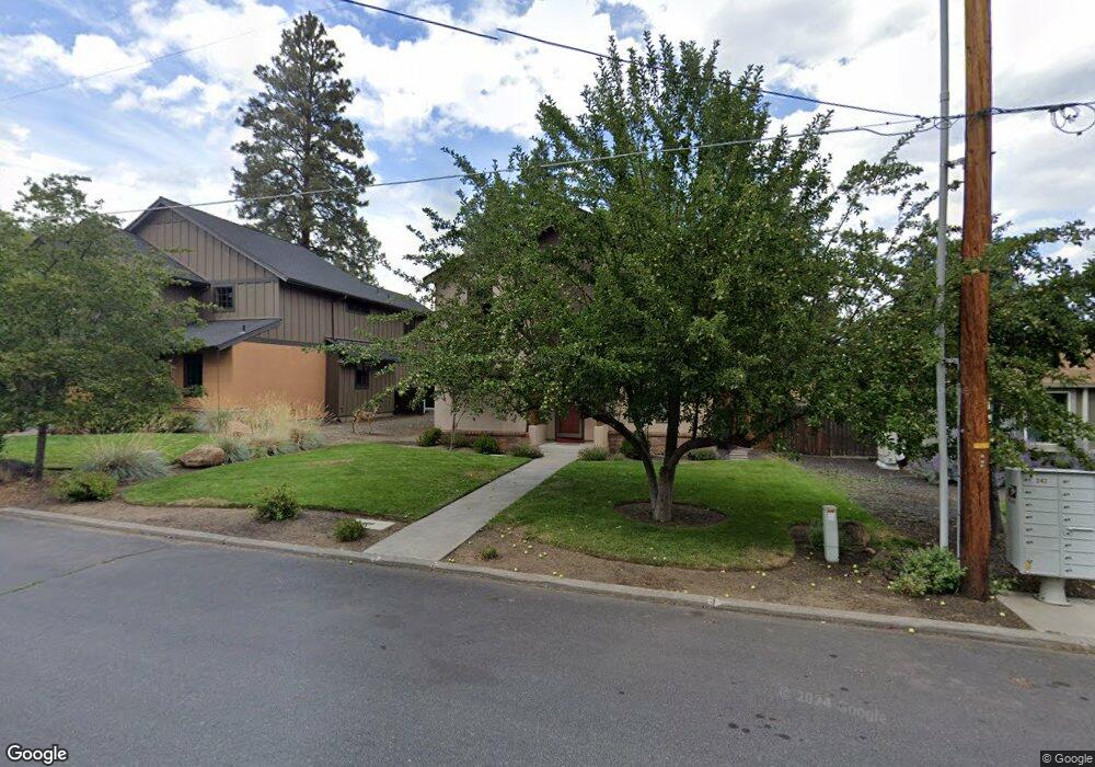 316 SW Mc Kinley Ave, Bend, OR 97702 - photo 1
