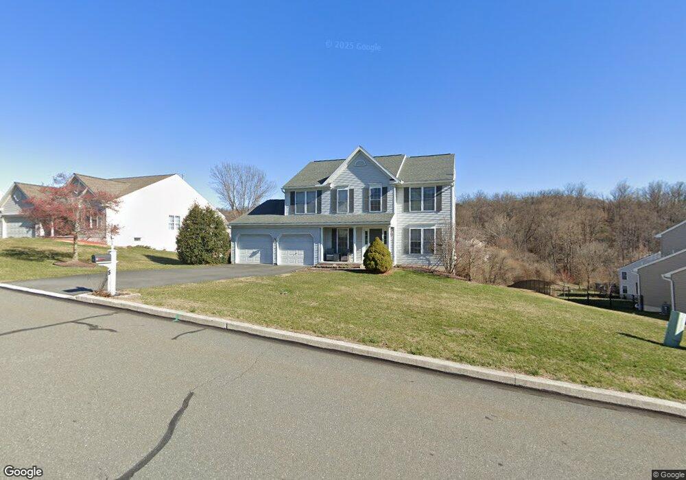 5 Kantner Ln S, Reading, PA 19607 - photo 1