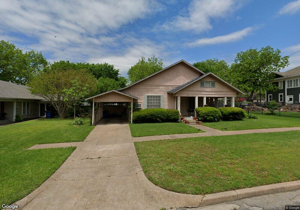206 W Denton St, Ennis, TX 75119 - photo 1