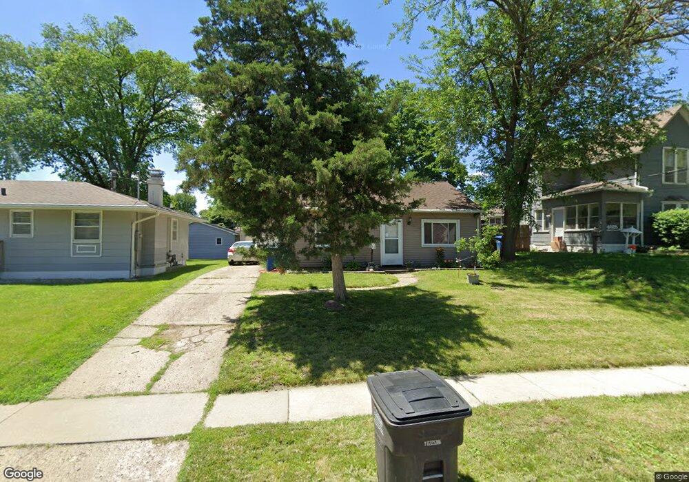4024 4th St, Des Moines, IA 50313 - photo 1