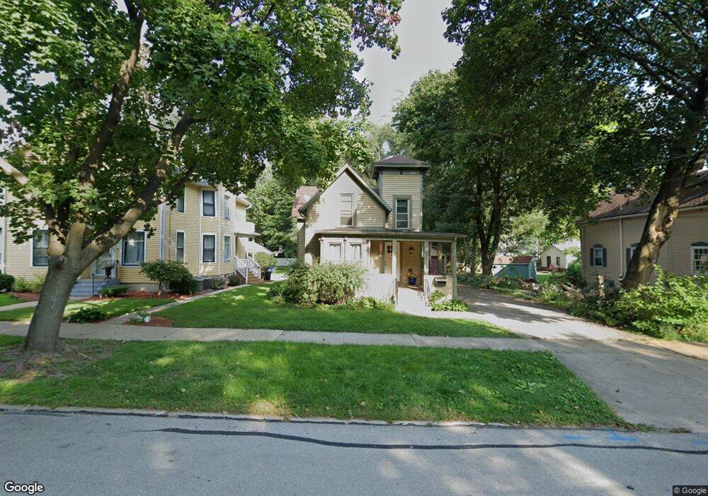 220 N Lincoln St, Batavia, IL 60510 - photo 1