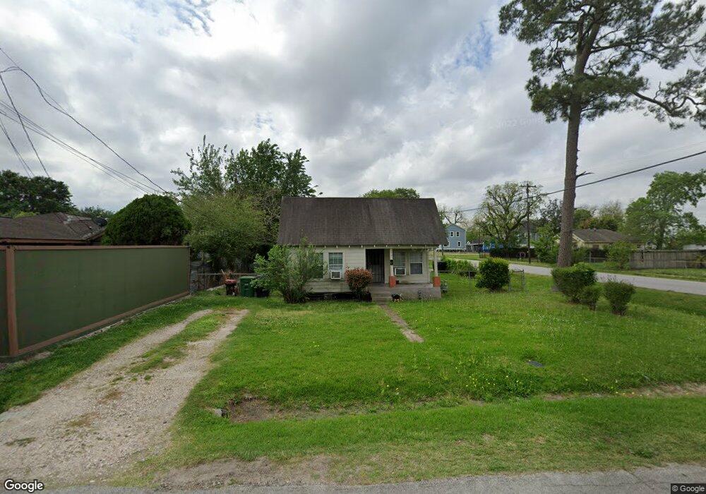 3302 Memel St, Houston, TX 77026 - photo 1