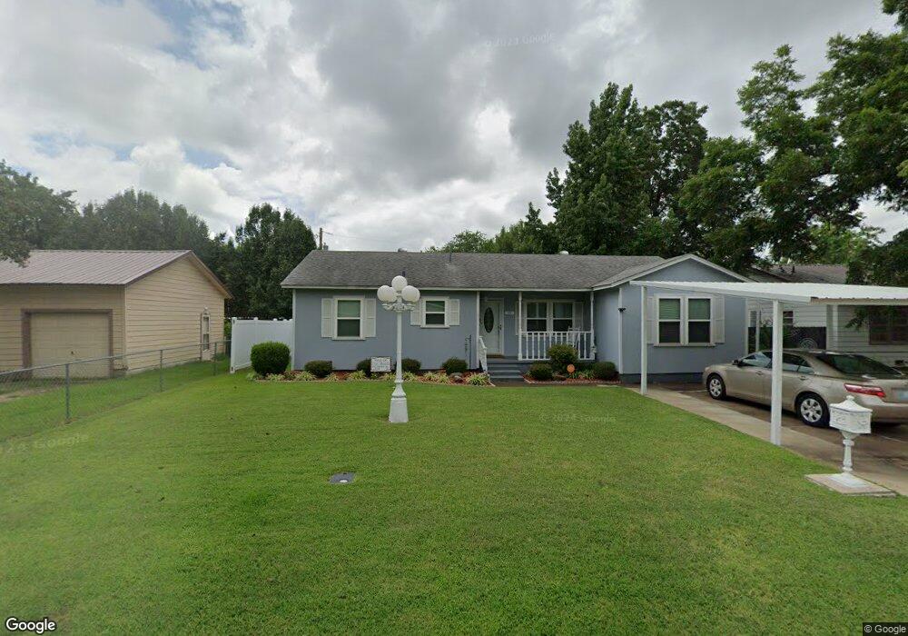 1108 Cardinal Rd, Hugo, OK 74743 - photo 1