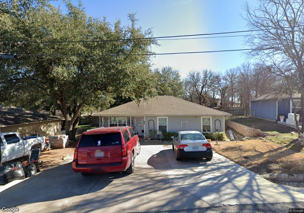 3407 Trailwood Ct, Granbury, TX 76049 - photo 1