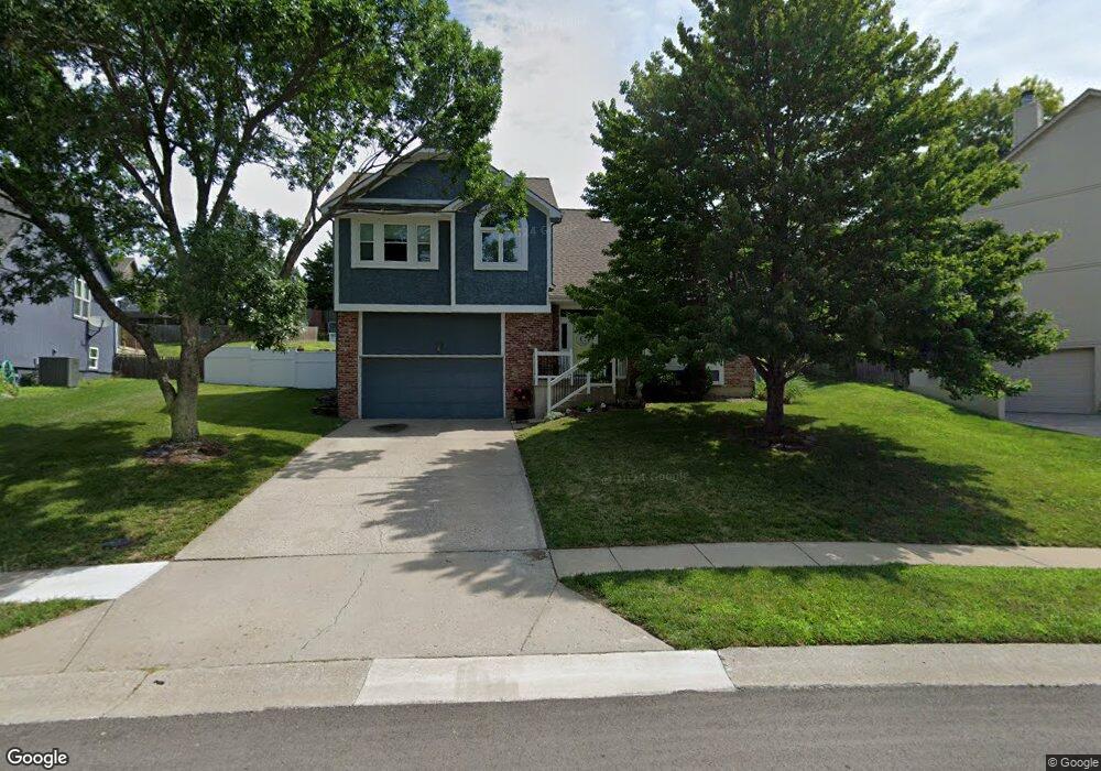 13408 W 56th Place, Shawnee, KS 66216 - photo 1