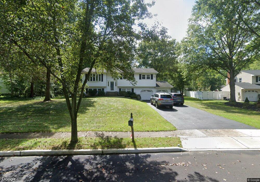 33 Brooklawn Dr, East Windsor, NJ 08520 - photo 1