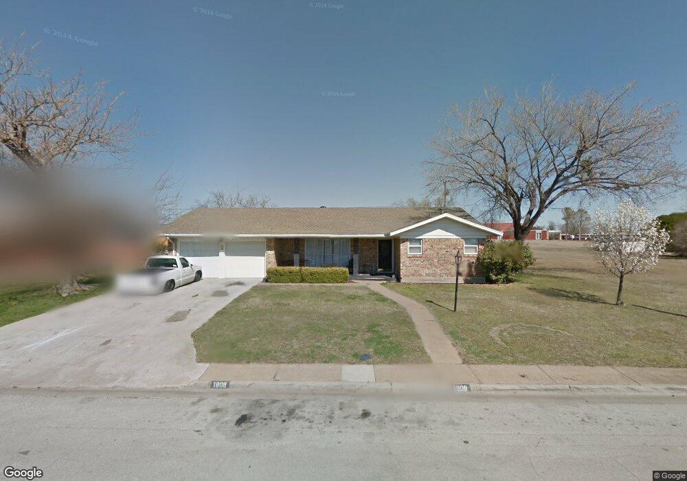 1808 College St, Gainesville, TX 76240 - photo 1