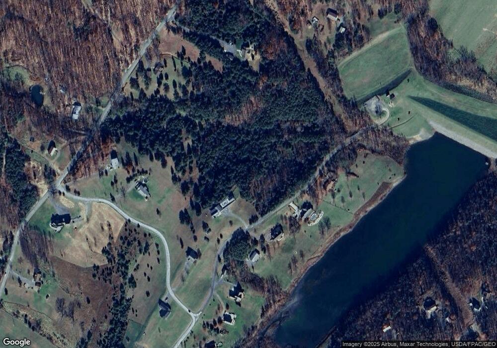 182 N Lakeview Dr, Keyser, WV 26726 - photo 1