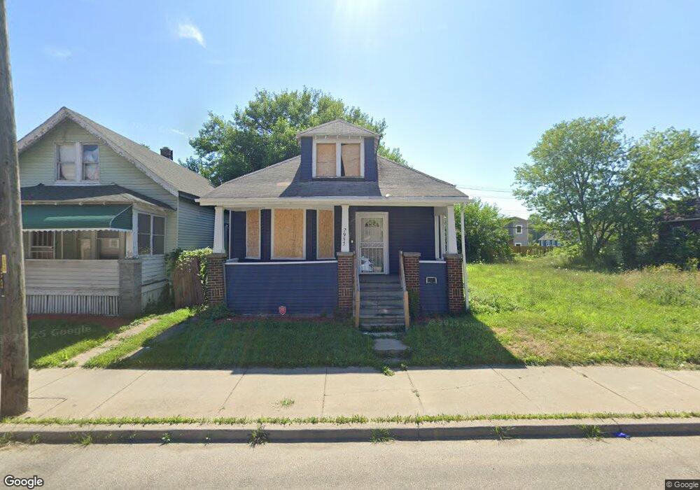 2957 Alter Rd, Detroit, MI 48215 - photo 1