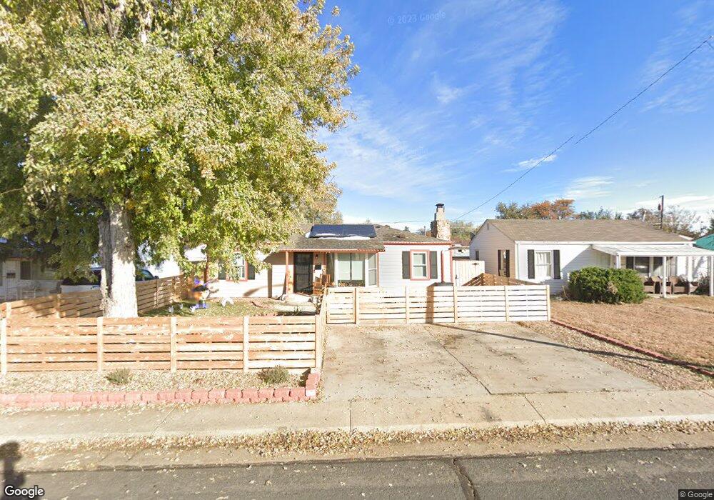 2048 Geneva St, Aurora, CO 80010 - photo 1