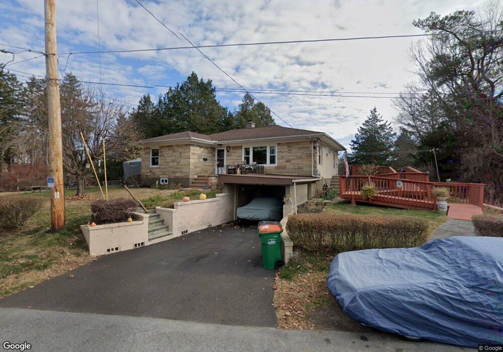 4 Alice Ct, Poughkeepsie, NY 12603 - photo 1