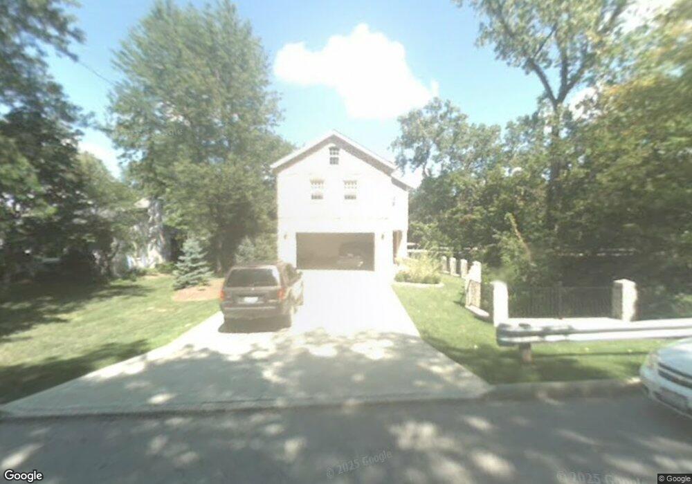 2327 Buena Vista Dr, Wickliffe, OH 44092 - photo 1