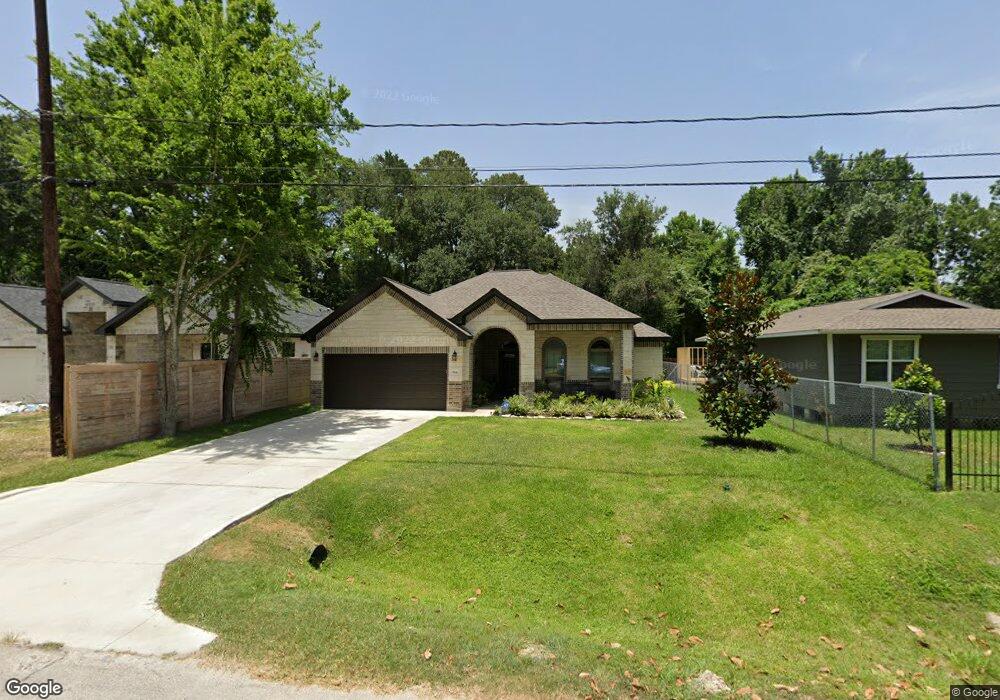 916 Marcolin St, Houston, TX 77088 - photo 1