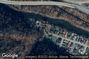 618 W McDonald Ave, Man, WV 25635