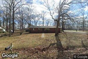 1611 Elmwood Dr, Demopolis, AL 36732