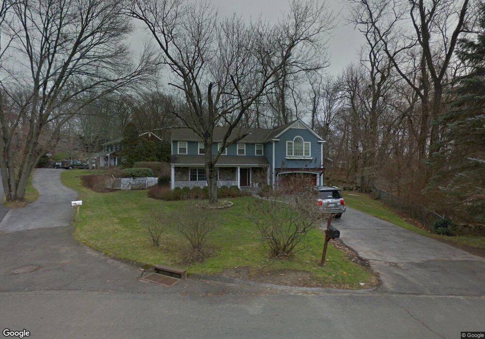 6 Rainbow Dr, Riverside, CT 06878 - photo 1