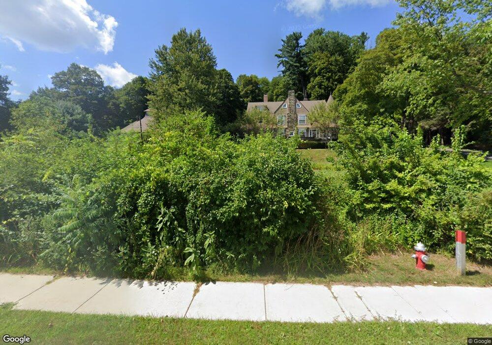 194 Maple Ave, Great Barrington, MA 01230 - photo 1