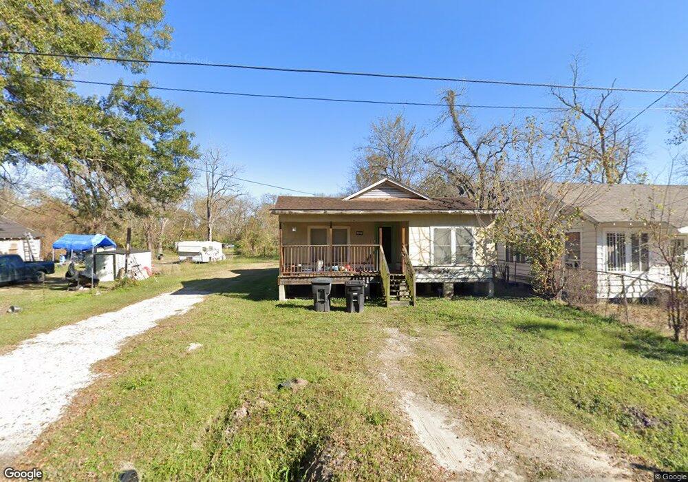 9632 Irby St, Houston, TX 77088 - photo 1