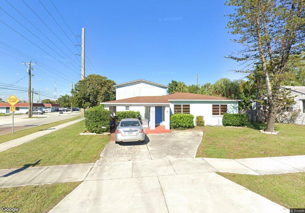 969 32nd St, West Palm Beach, FL 33407 - photo 1