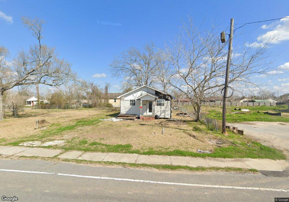 1712 Pear St, Lake Charles, LA 70601 - photo 1