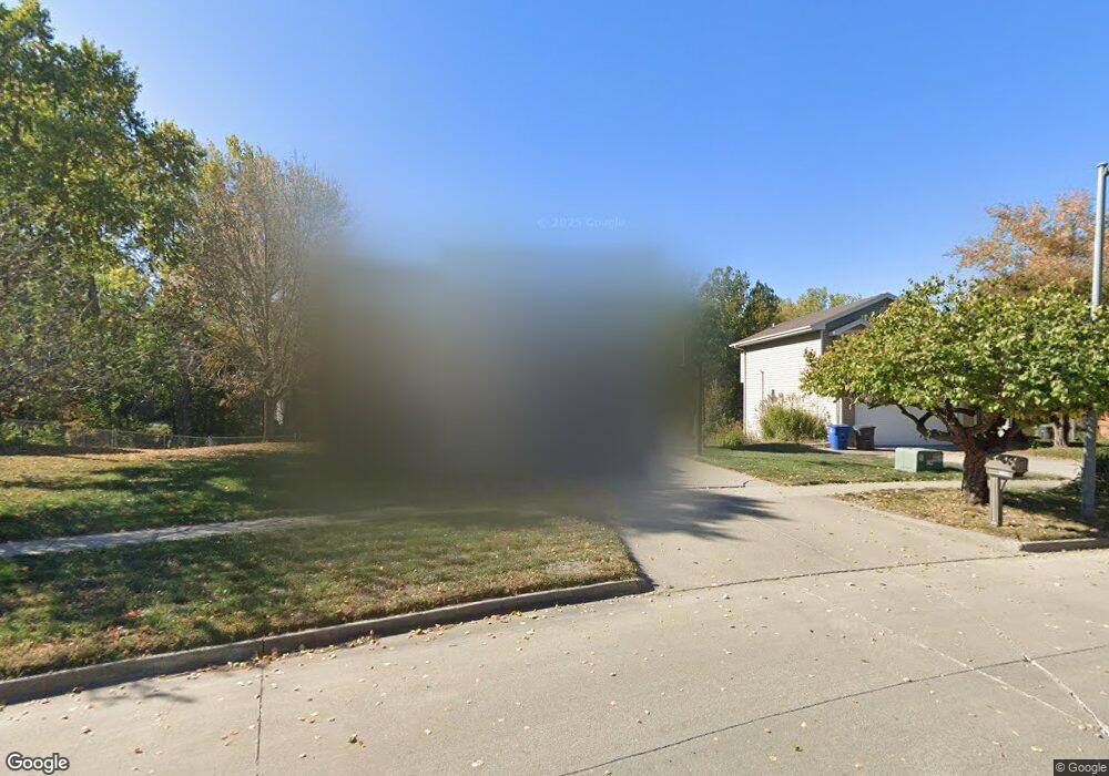 5014 Bel Aire Rd, Des Moines, IA 50310 - photo 1