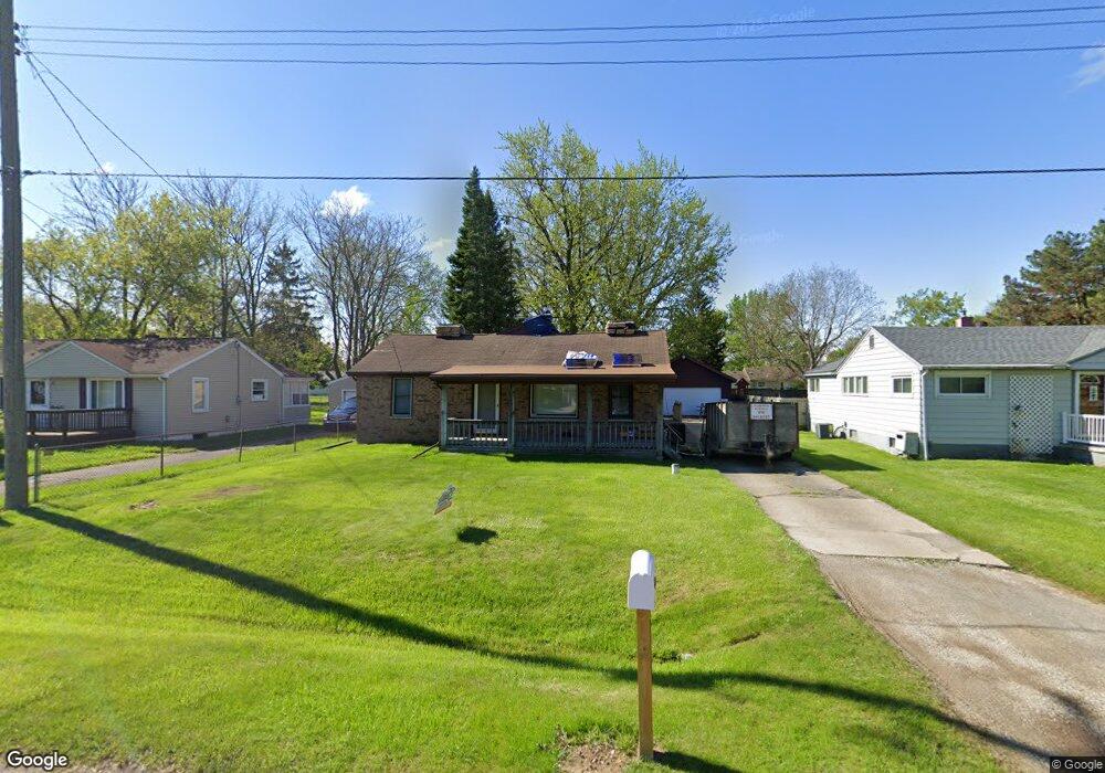 1463 Ronnie St, Flint, MI 48507 - photo 1