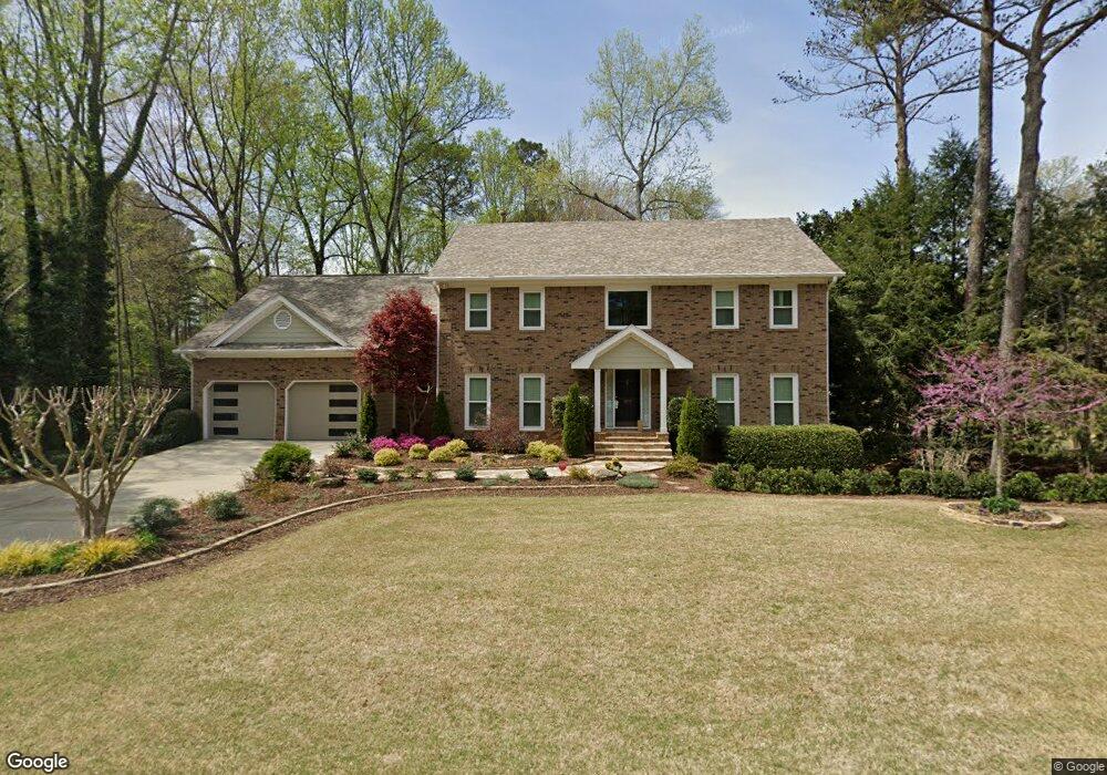 2970 Roxburgh Dr, Roswell, GA 30076 - photo 1