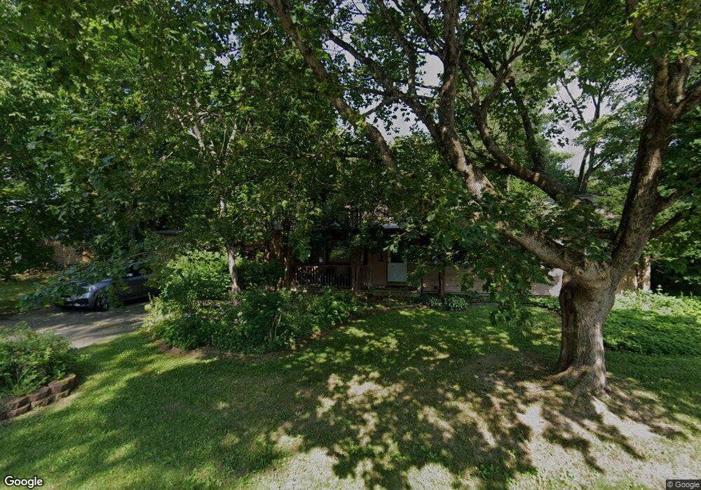 34 Hillside Rd, Rutland, VT 05701 - photo 1