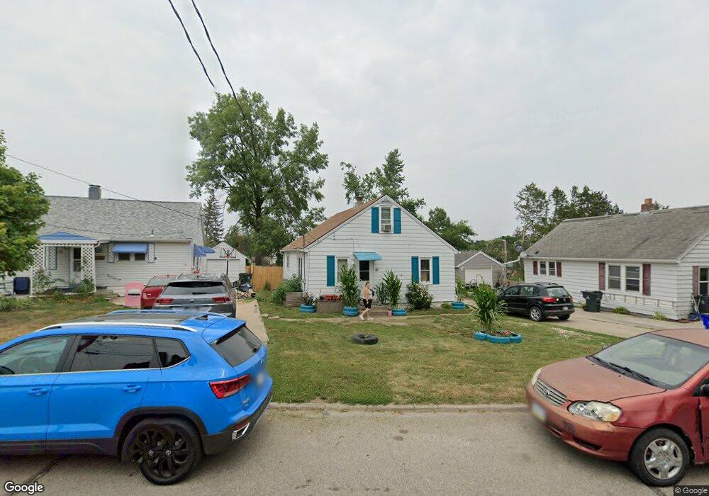 80 Allview Dr SW, Cedar Rapids, IA 52404 - photo 1