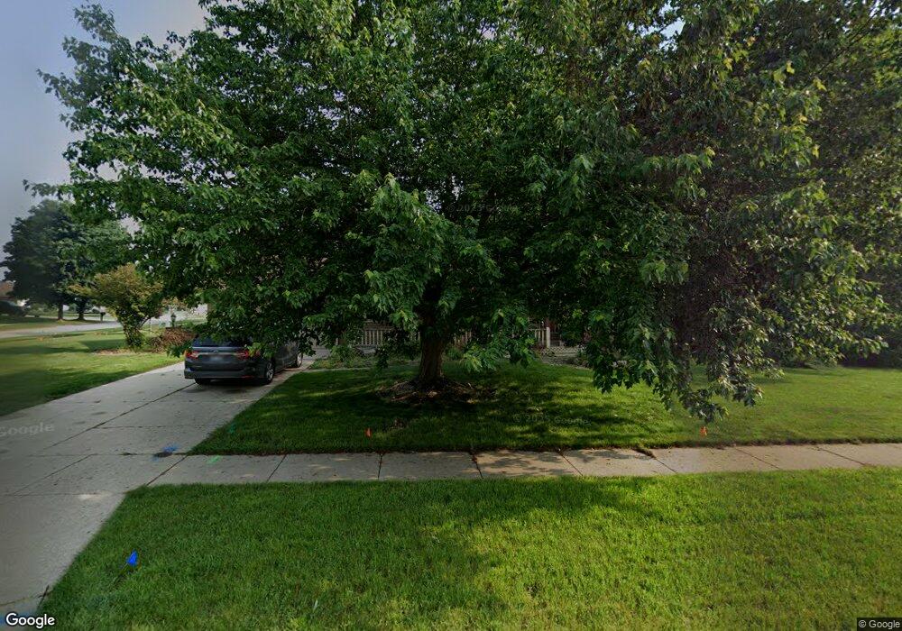 6529 Crownpointe Dr SW, Byron Center, MI 49315 - photo 1