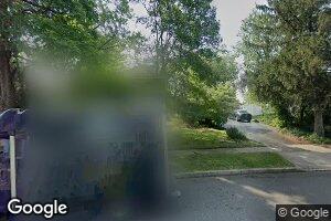 36 Hastings Rd, Kendall Park, NJ 08824