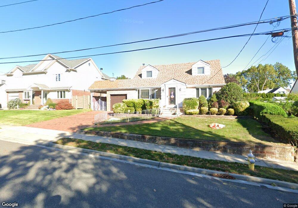 858 Schroeter Ave, Franklin Square, NY 11010 - photo 1