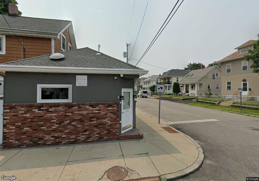 266 Grand Ave, Pawtucket, RI 02861 - photo 1
