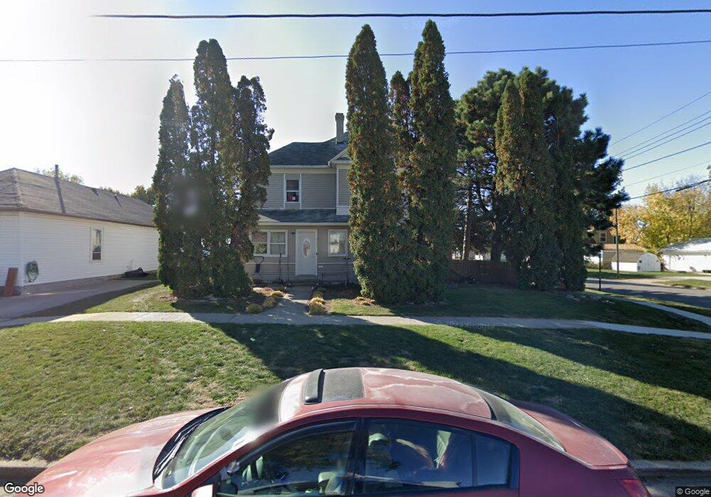 303 S 3rd Ave E, Newton, IA 50208 - photo 1