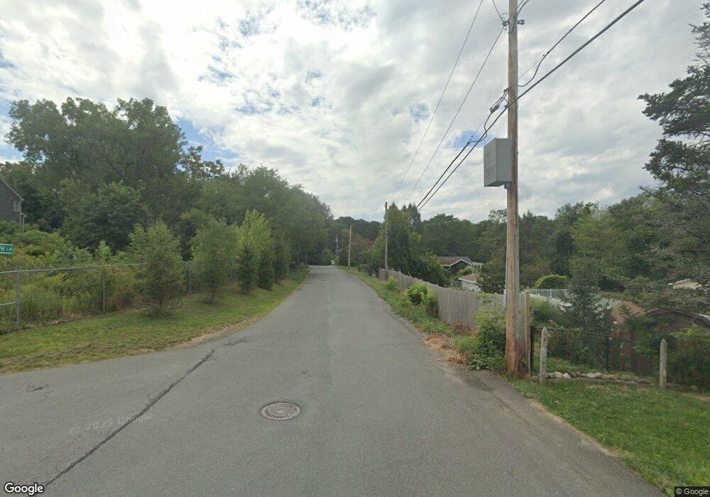 5 Olcott Ln, Rensselaer, NY 12144 - photo 1