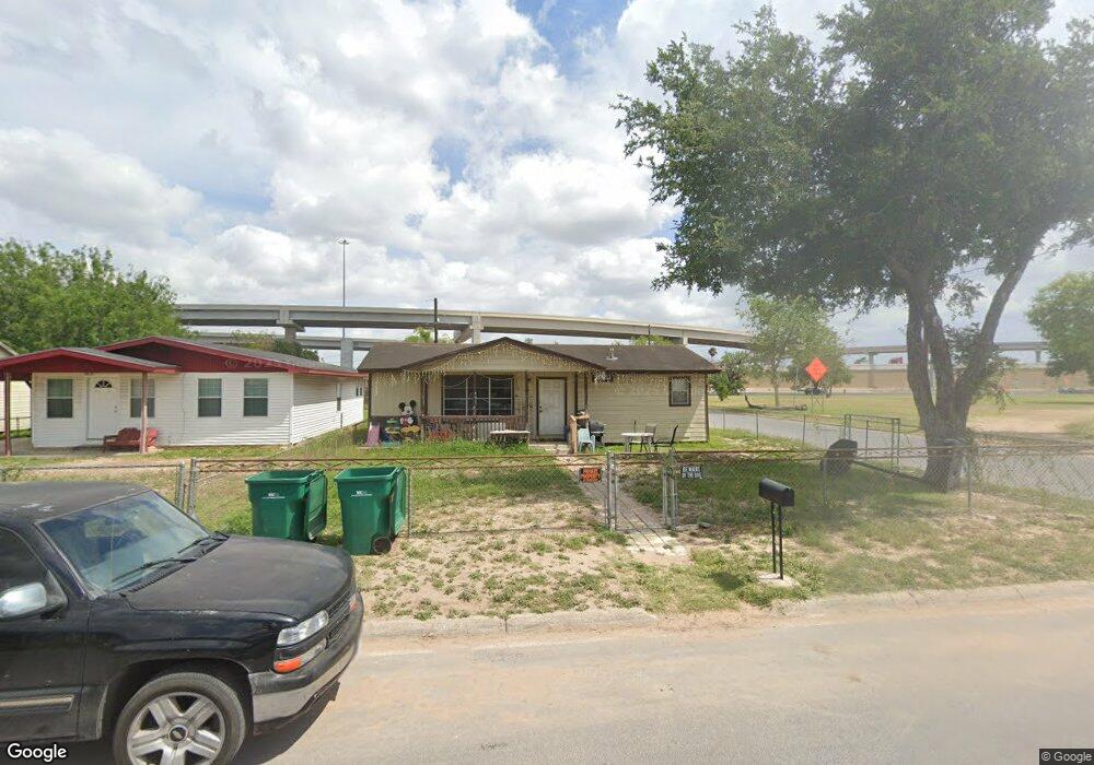 202 W Eller Ave, Pharr, TX 78577 - photo 1
