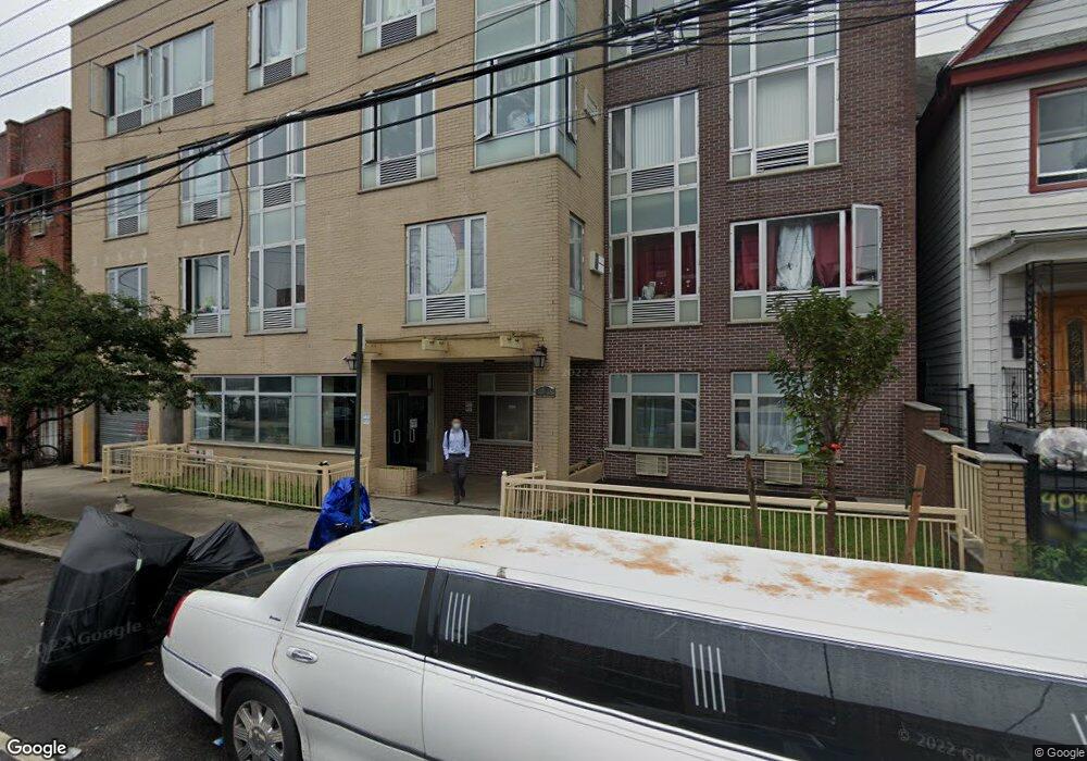 4048 97th St unit 3B, Corona, NY 11368 - photo 1