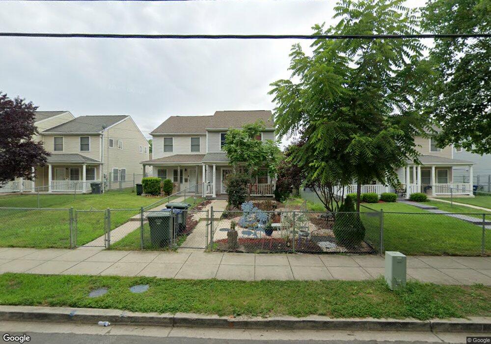 222 55th St NE, Washington, DC 20019 - photo 1