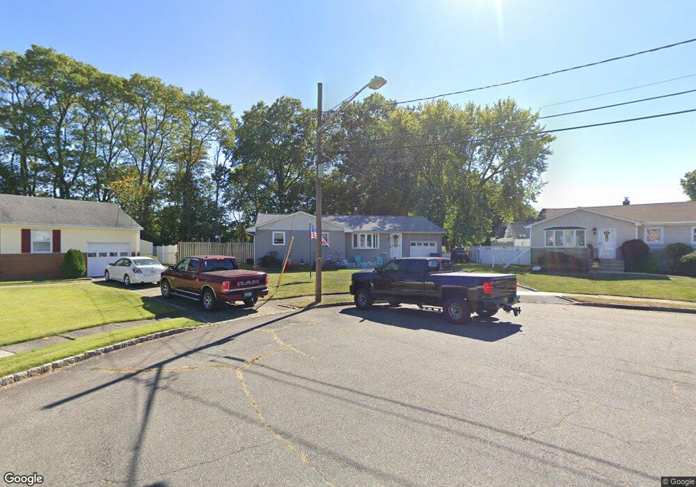 3 Norwood Cir, Clark, NJ 07066 - photo 1