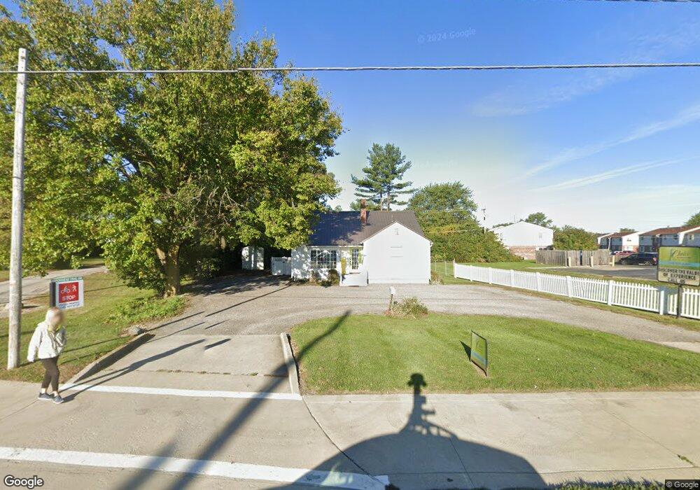 818 N Main St, Bluffton, IN 46714 - photo 1