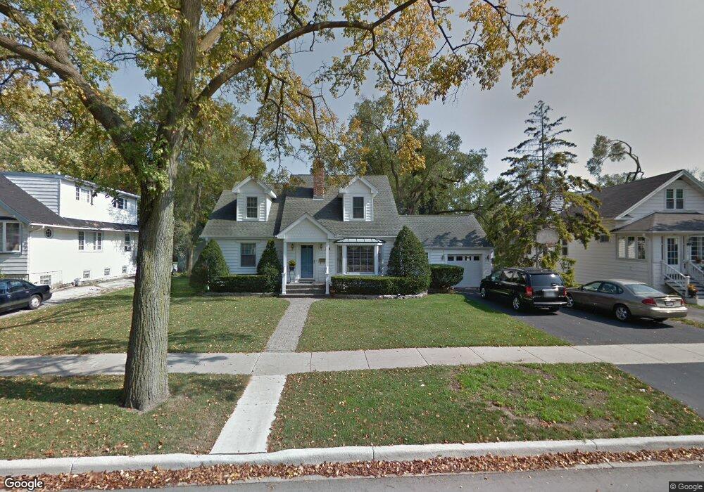 189 N Walnut St, Elmhurst, IL 60126 - photo 1