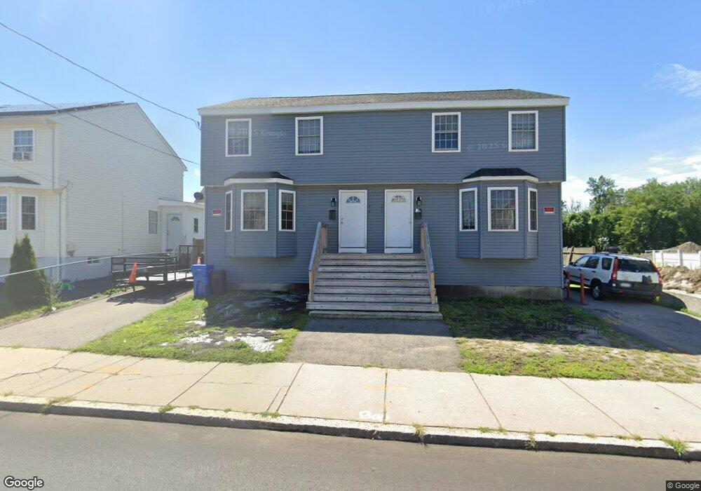 336 Park St unit 336, Lawrence, MA 01841 - photo 1