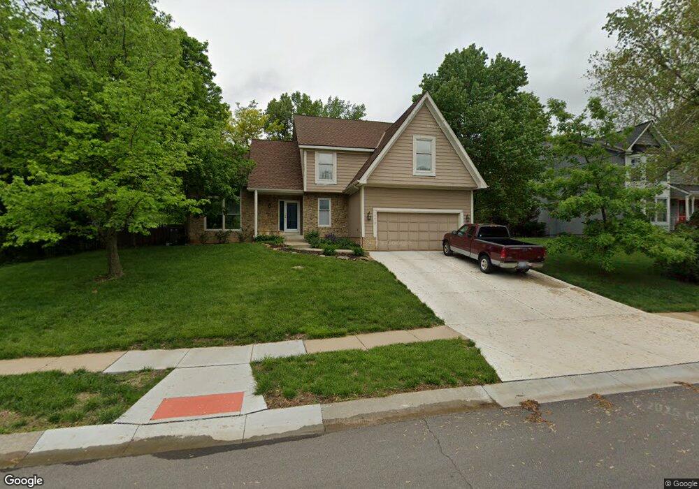 13612 W 50th St, Shawnee, KS 66216 - photo 1