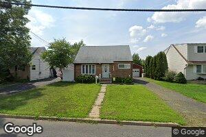 38 Edstan Dr, Moonachie, NJ 07074