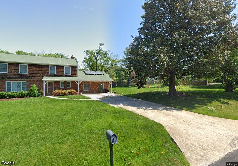 10730 Marlborough Rd, Fairfax, VA 22032 - photo 1