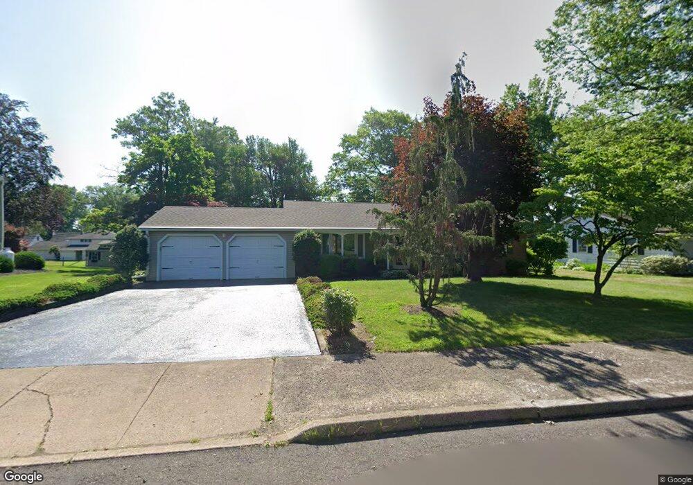 317 S 10th St, Quakertown, PA 18951 - photo 1