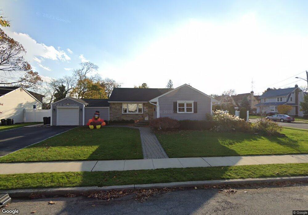 2643 Clovermere Rd, Oceanside, NY 11572 - photo 1