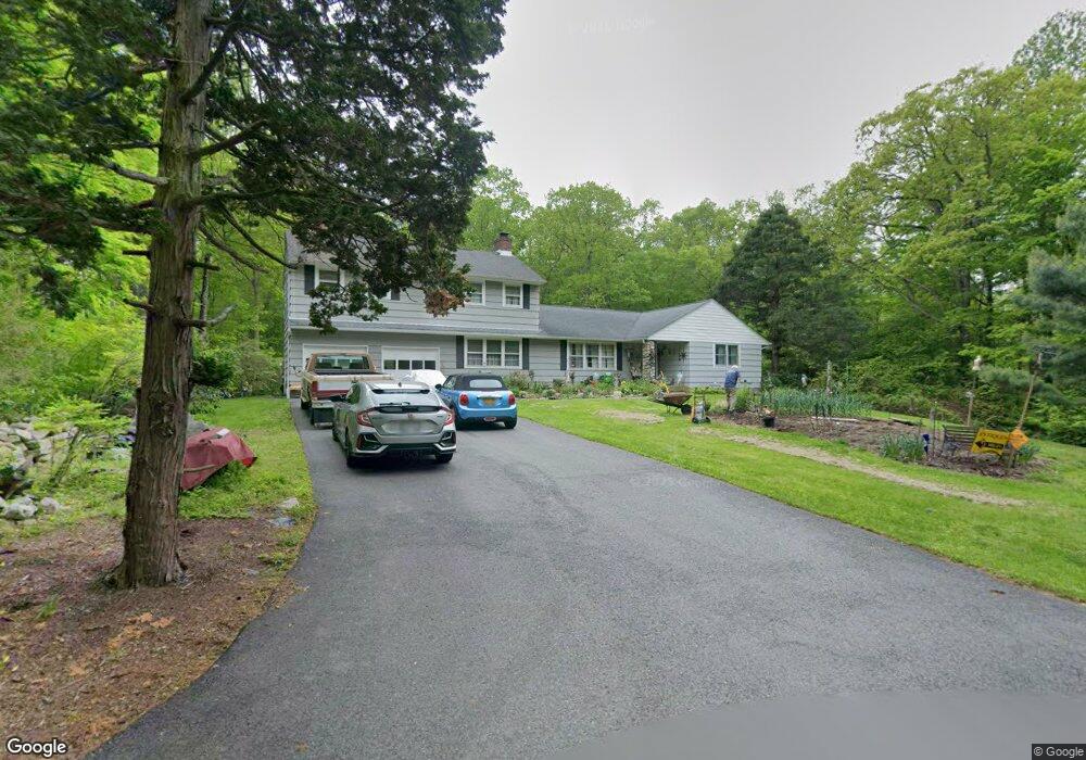 99 S Knapp Ct, Carmel, NY 10512 - photo 1