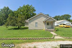 116 SE 3rd St, Hardin, MO 64035