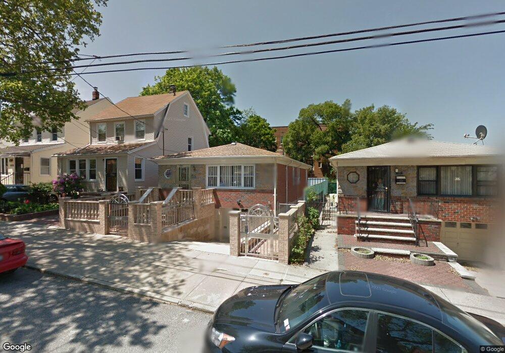 8022 159th St, Jamaica, NY 11432 - photo 1